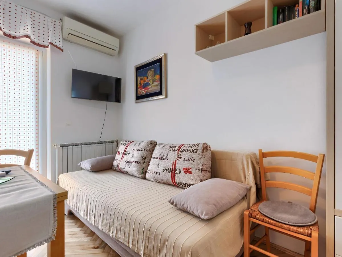 Apartment Villa Alba-1 By Interhome Umago