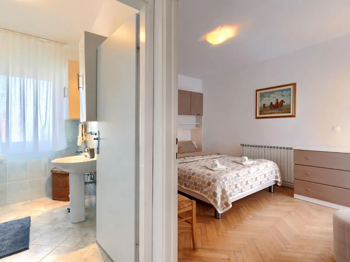 Apartment Villa Alba-1 By Interhome Umag